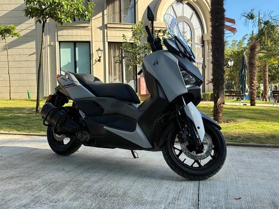 YAMAHA XMAX 250 CONNECTED ABS 